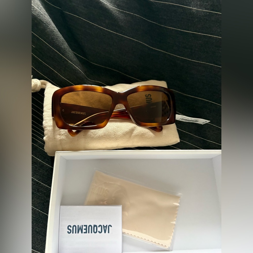 NWT Jacquemus Tortoise Shell Sunglasses - Brand new